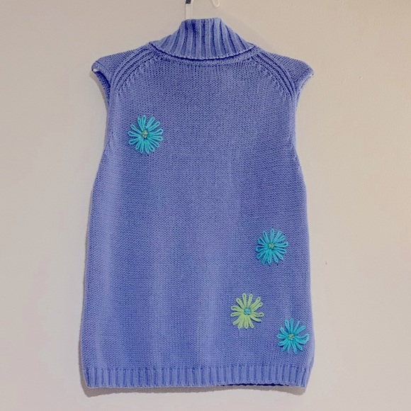 Y2K Flower Embroidered Sleeveless Sweater - Picture 2 of 2